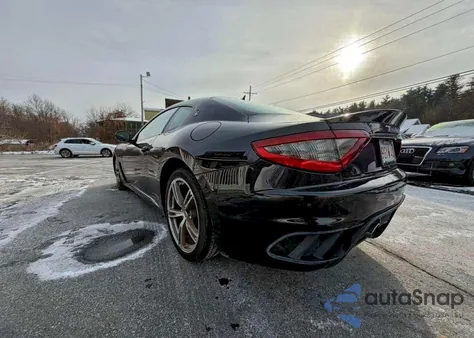 2014 Maserati Granturismo S z USA, uszkodzony, nr VIN ZAM45VLA0E0113163